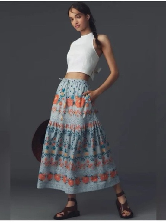 FARM Rio Dresses & Skirts - FARM RIO Anthropologie Tropical Delicacy MIDI Skirt